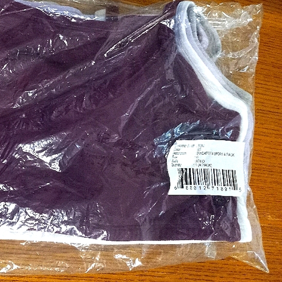 Set of 4 NWT Sports Bras - Picture 3 of 5